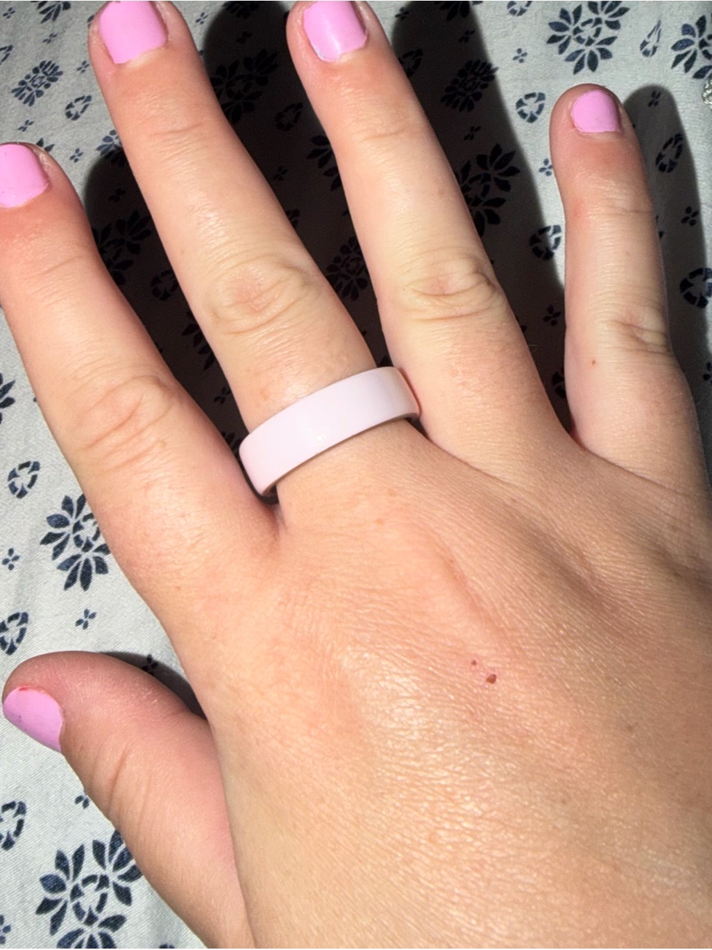 Pink Oura Ring 4 - Women's Fashion Jewelry
